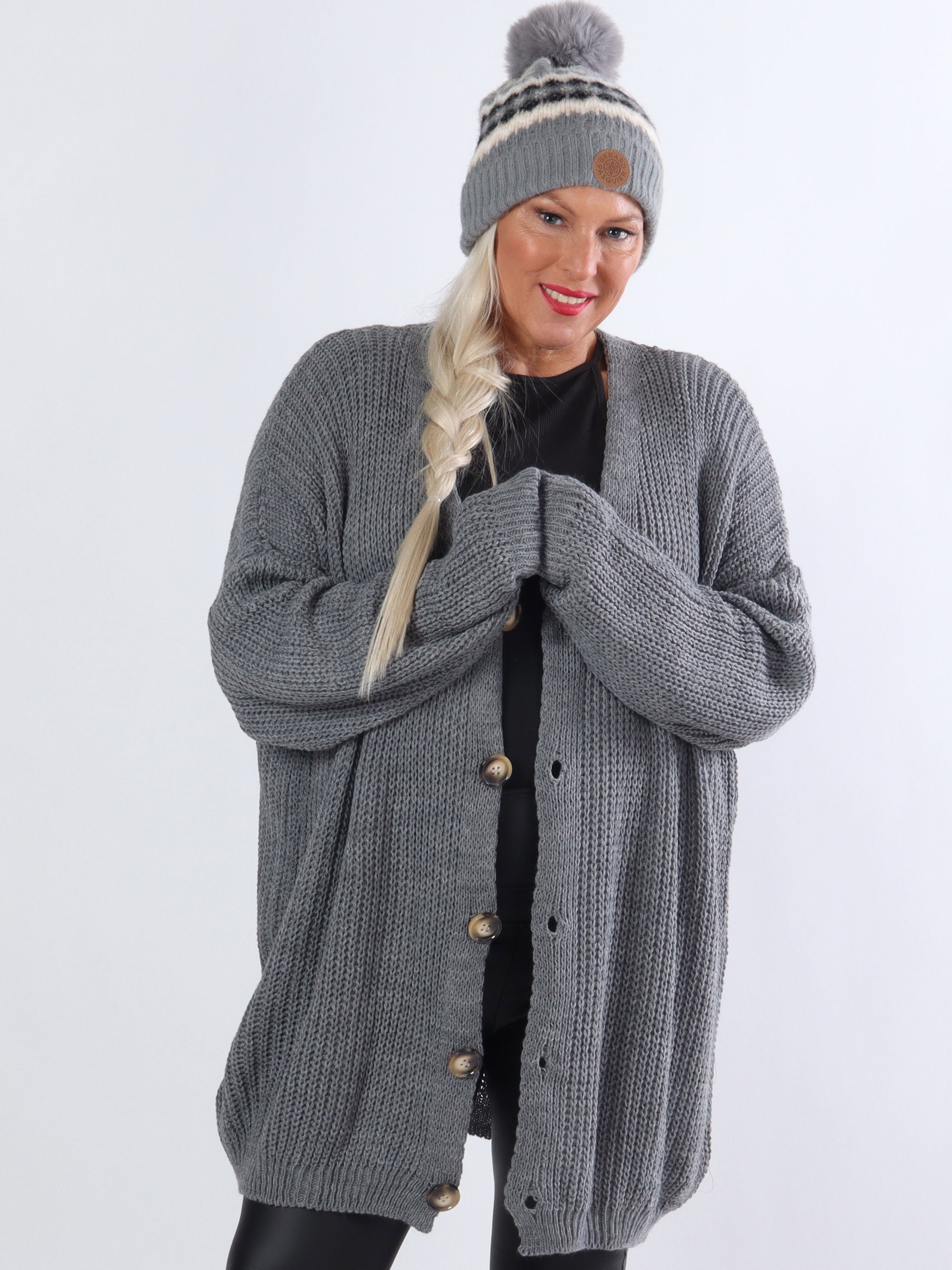 Millymy - Plus size cardigan i strik med store knapper